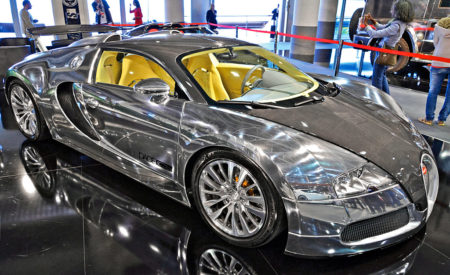 Bugatti_Veyron_Chrom-450x275